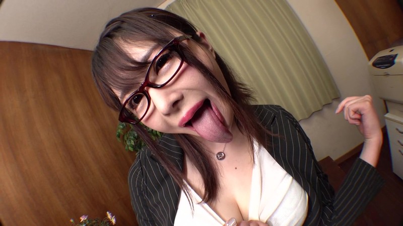 Honoka Tsuji Super Erotic Plump And Juicy Body In Business Suit
