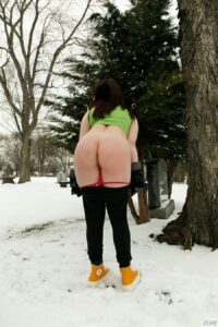 Daisy Wensday Merry Fistmas - #3