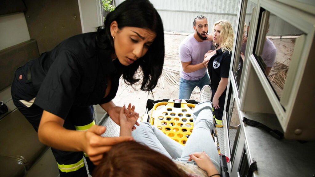 Two horny paramedics solving the emergency the best way they know