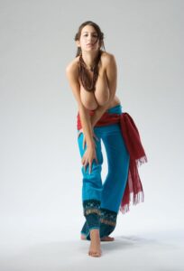 Jana Defi in baggy pants topless - #9
