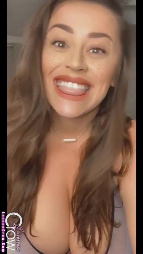 Leanne Crow – Webcam 31