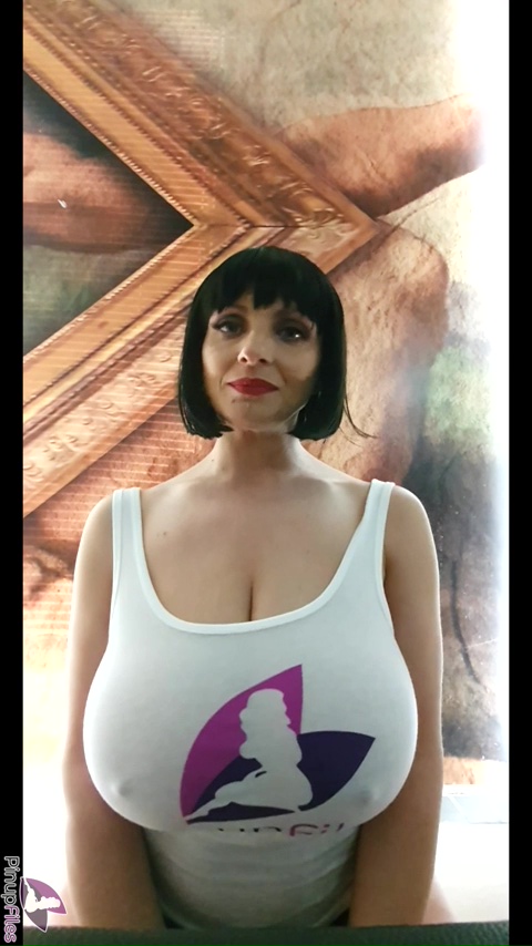 Lisa Bukawski PinupFiles Debut